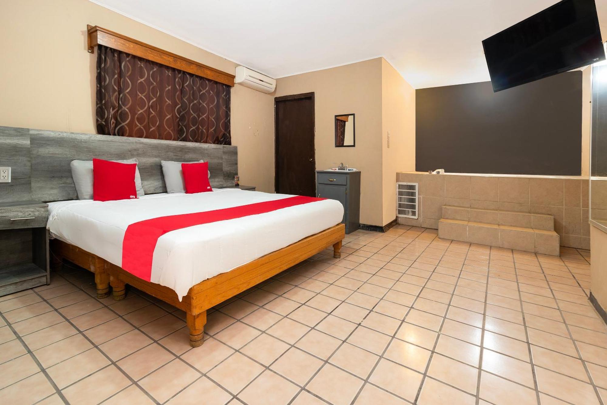 Oyo Hotel Real Del Sur, Estadio Chihuahua Eksteriør bilde
