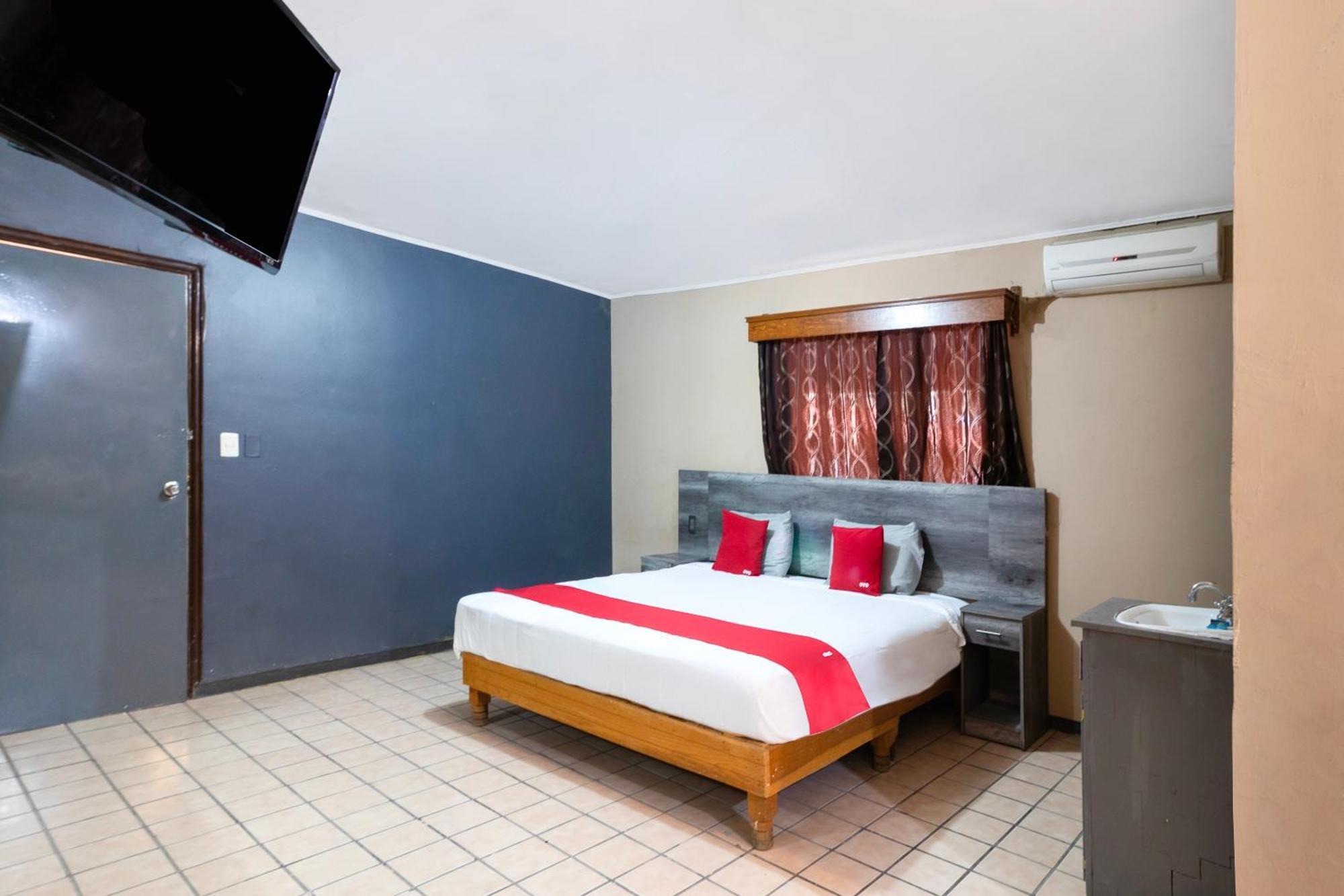 Oyo Hotel Real Del Sur, Estadio Chihuahua Eksteriør bilde